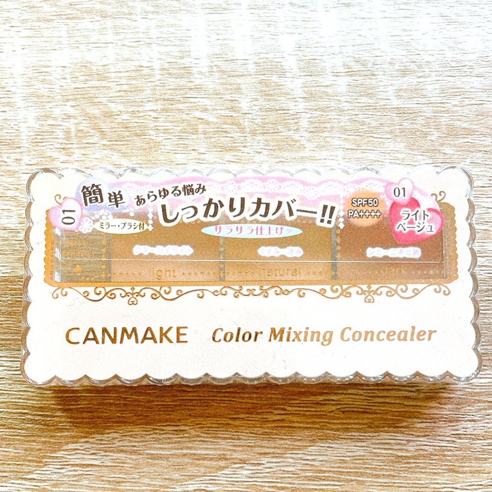 CANMAKE Color Mixing Concealer. 01:Light beige DHL